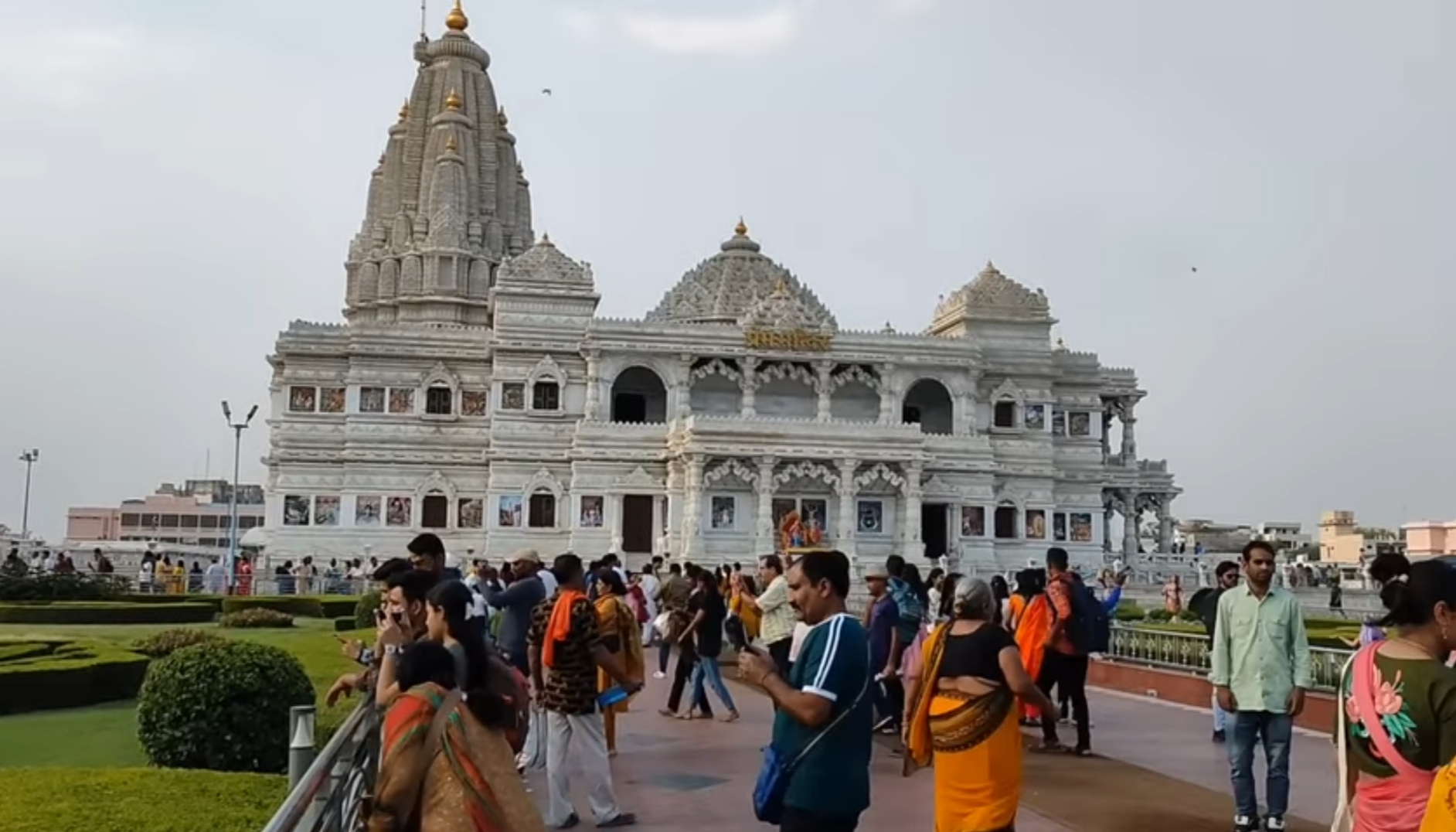 Iskcon temple Vrindavan Timing