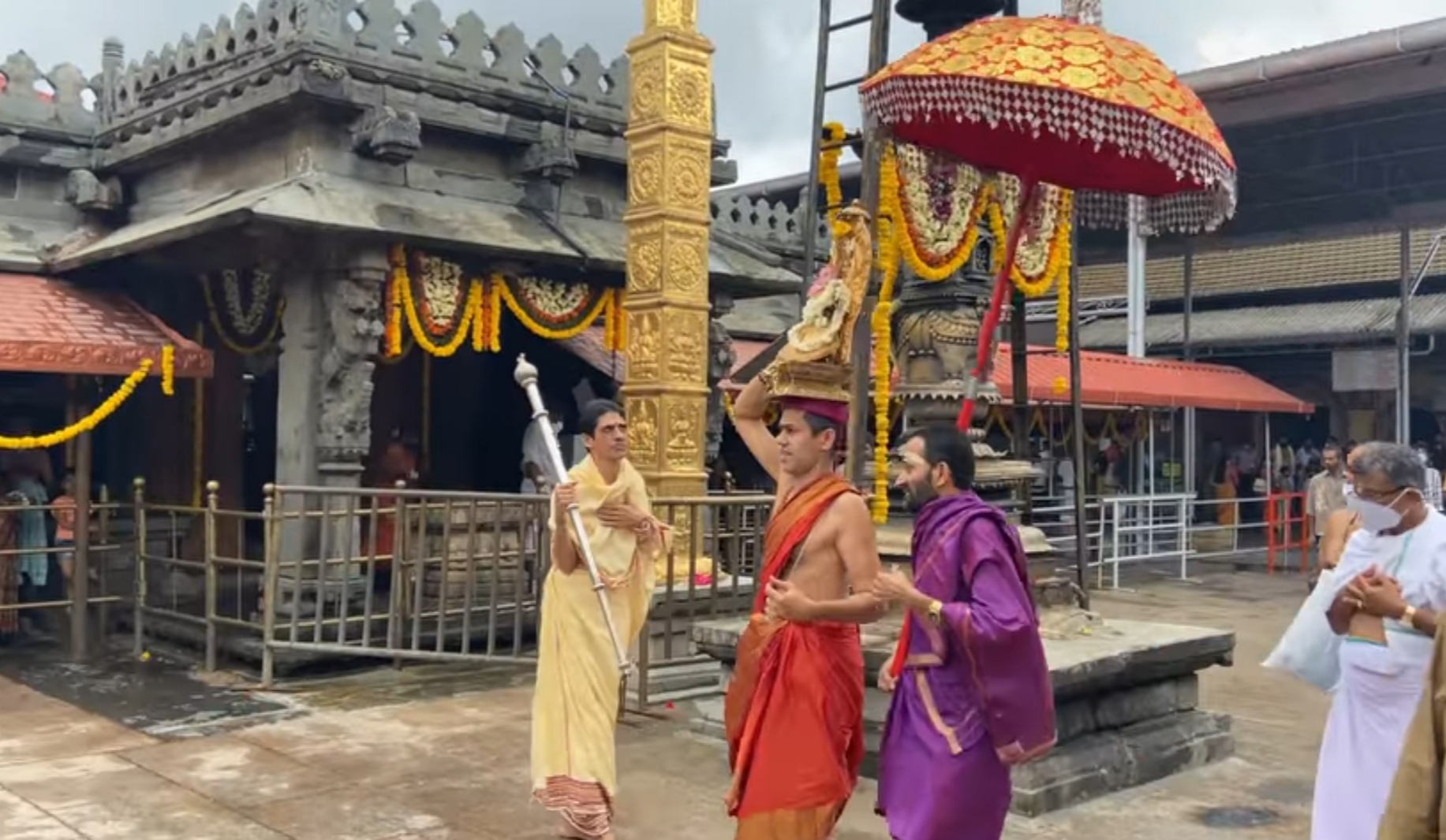 Mookambika Temple timings